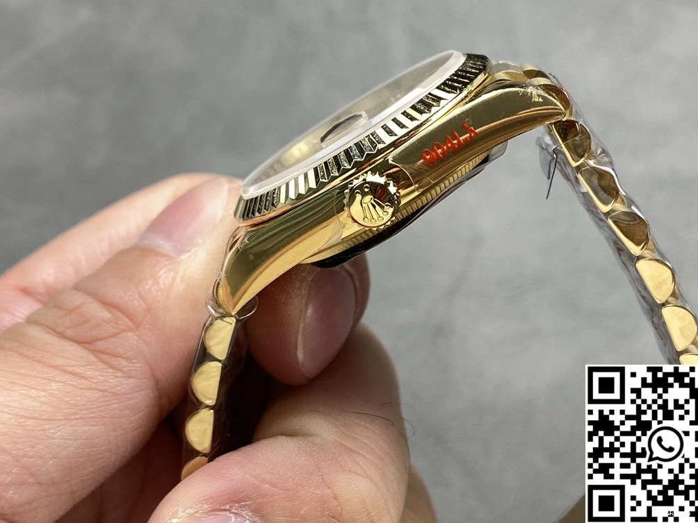 Gold Date 36mm v5 Steel Tungsten Yellow Day Factory M128238-0045 Gold Dial QF Rolex 0206